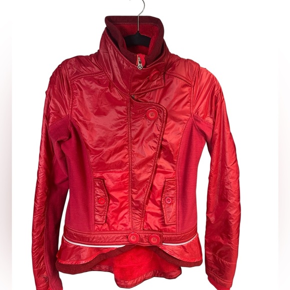A267 Lululemon Pedal Power Jacket Burgundy Red Wine Sz 4 peplum fleece - Picture 2 of 15